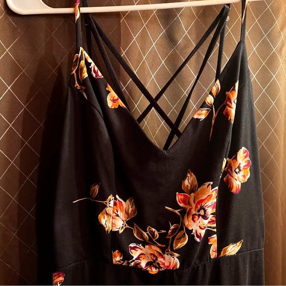 Nine Britton Floral Maxi Dress - Picture 2 of 4